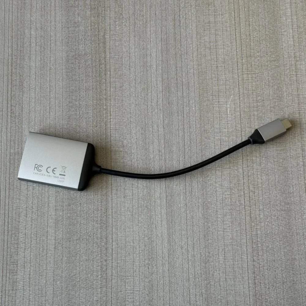 Satechi card reader